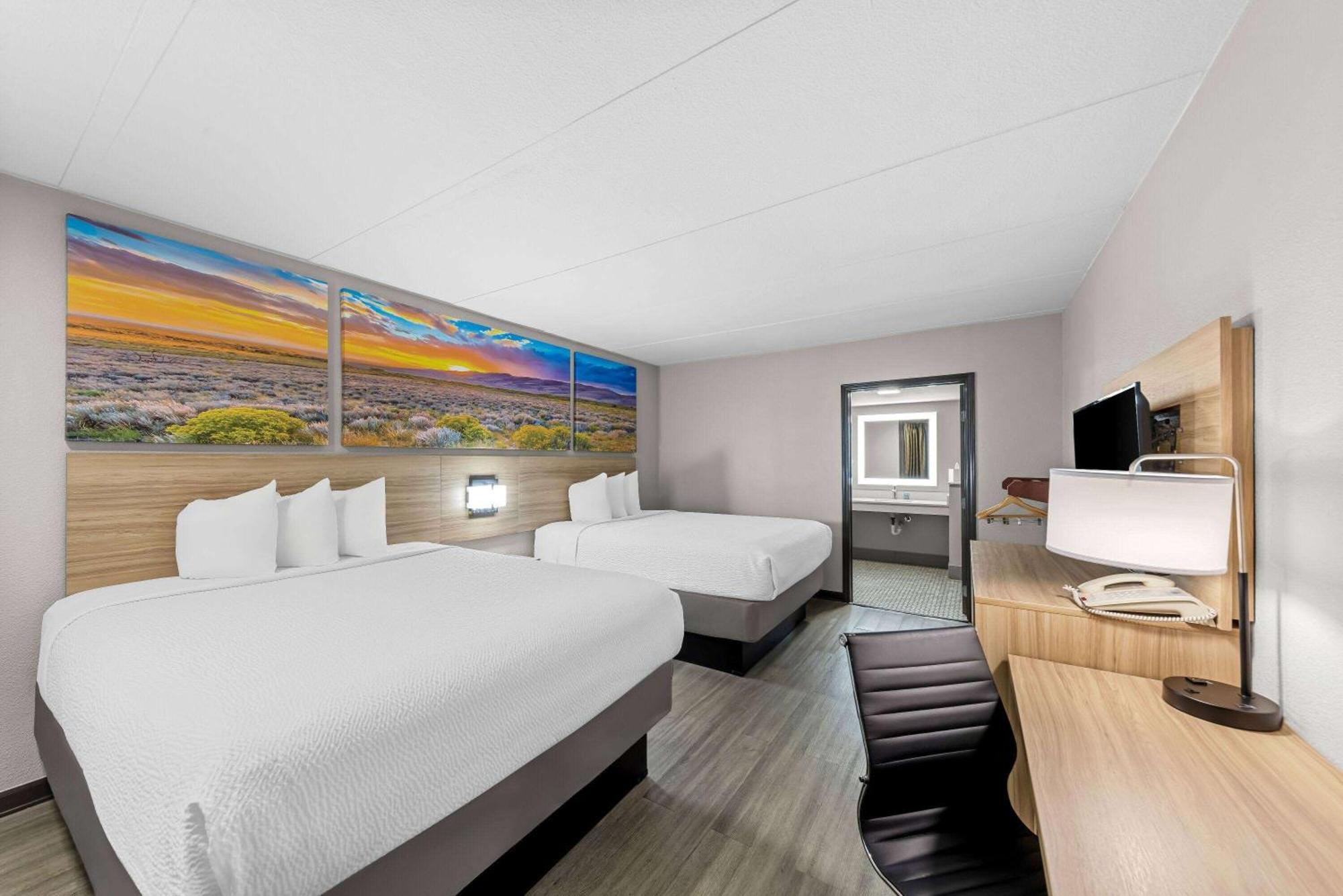Days Inn By Wyndham Gainesville Eksteriør billede